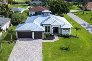 2801 SW 33rd Terrace, Cape Coral, FL 33914 - Photo 1