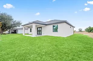 1941 NE 15th St, Cape Coral, FL 33909 - Photo 35