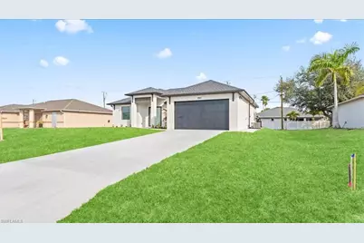 1941 NE 15th St, Cape Coral, FL 33909 - Photo 3