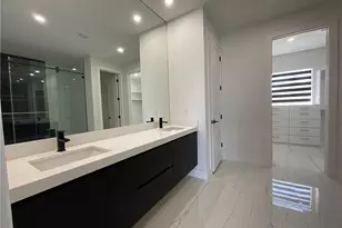 335 SW 31st Pl, Cape Coral, FL 33991 - Photo 17