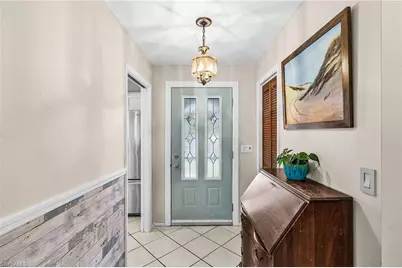 919 SE 19th Ter, Cape Coral, FL 33990 - Photo 5