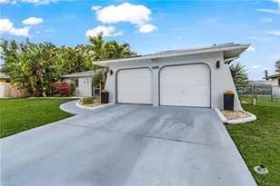 919 SE 19th Terrace, Cape Coral, FL 33990 - Photo 3