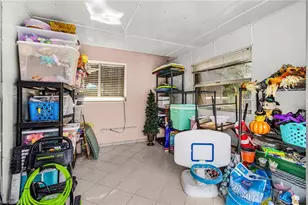 919 SE 19th Terrace, Cape Coral, FL 33990 - Photo 25