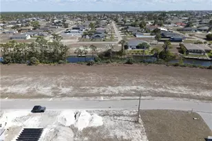 2807 NW 26th Pl, Cape Coral, FL 33993 - Photo 13