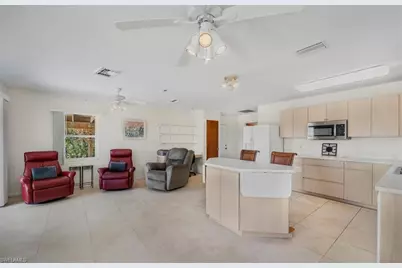 1079 Lock Ln, Moore Haven, FL 33471 - Photo 11