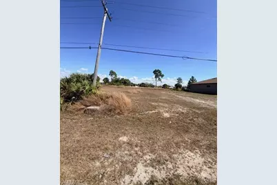 3311 NE 13th Ave, Cape Coral, FL 33909 - Photo 7