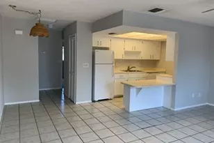 309 SW 3rd Pl, Cape Coral, FL 33991 - Photo 9