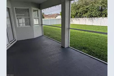 4614 SW 7th Ave, Cape Coral, FL 33914 - Photo 15