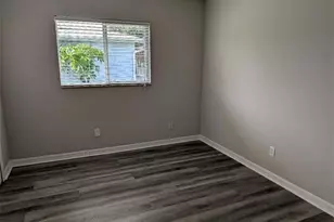 4614 SW 7th Ave, Cape Coral, FL 33914 - Photo 9