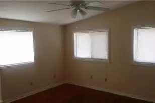 2181 Brandon St, Fort Myers, FL 33907 - Photo 3