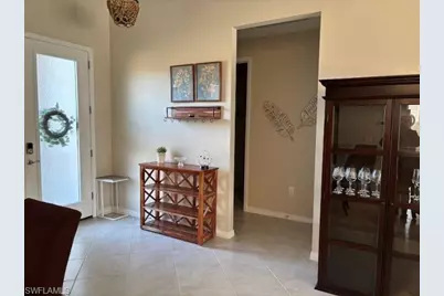 2622 SW 38th St, Cape Coral, FL 33914 - Photo 5