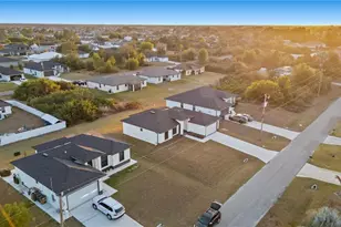 2511 12th St SW, Lehigh Acres, FL 33976 - Photo 23