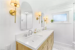 1323 Tanglewood Pkwy, Fort Myers, FL 33919 - Photo 17