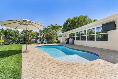 1323 Tanglewood Pkwy, Fort Myers, FL 33919 - Photo 29