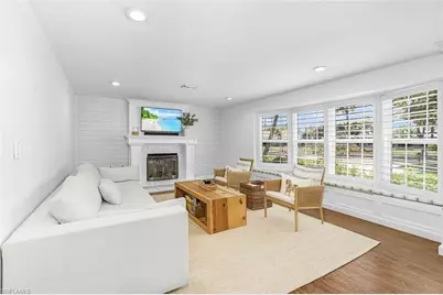 1323 Tanglewood Pkwy, Fort Myers, FL 33919 - Photo 9