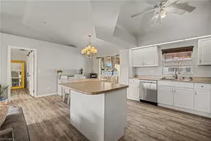 2706 SW 3rd Pl, Cape Coral, FL 33914 - Photo 9