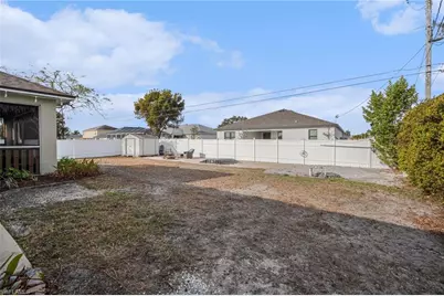 2706 SW 3rd Pl, Cape Coral, FL 33914 - Photo 27