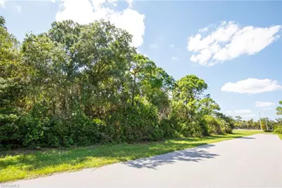 175 Sesame Rd E, Rotonda West, FL 33947 - Photo 5