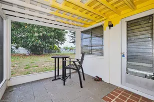 1505 Markdale St E, Lehigh Acres, FL 33936 - Photo 33