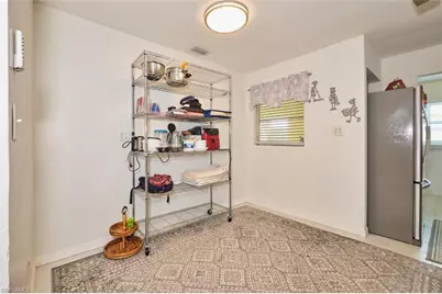 1505 Markdale St E, Lehigh Acres, FL 33936 - Photo 19