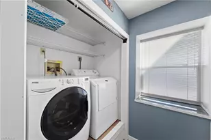 1535 Trafalgar Ln, Naples, FL 34116 - Photo 23