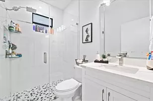 328 Tropicana Pkwy E, Cape Coral, FL 33909 - Photo 21