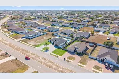 328 Tropicana Pkwy E, Cape Coral, FL 33909 - Photo 37