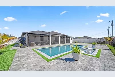 328 Tropicana Pkwy E, Cape Coral, FL 33909 - Photo 27