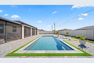 328 Tropicana Pkwy E, Cape Coral, FL 33909 - Photo 29