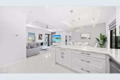 328 Tropicana Pkwy E, Cape Coral, FL 33909 - Photo 13