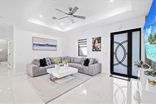 328 Tropicana Pkwy E, Cape Coral, FL 33909 - Photo 7