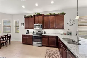 11652 Meadowrun Cir, Fort Myers, FL 33913 - Photo 5