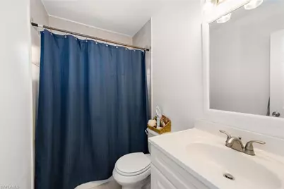 243 Lakeview Dr, North Fort Myers, FL 33917 - Photo 19