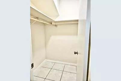 1532 Veronica S Shoemaker Blvd, Fort Myers, FL 33916 - Photo 7