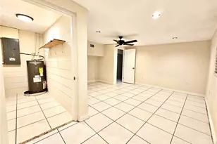 1532 Veronica S Shoemaker Blvd, Fort Myers, FL 33916 - Photo 9