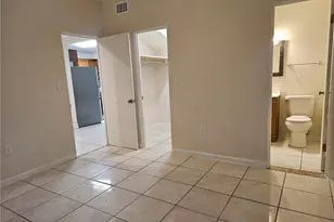 1532 Veronica S Shoemaker Blvd, Fort Myers, FL 33916 - Photo 11