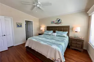 3098 Sloop Ln, Saint James City, FL 33956 - Photo 17