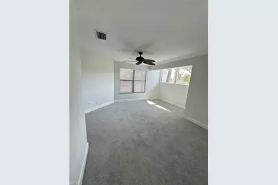 11232 San Sebastian Ln, Bonita Springs, FL 34135 - Photo 23