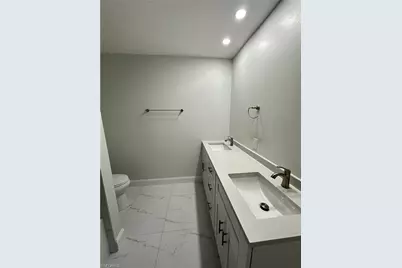 11232 San Sebastian Ln, Bonita Springs, FL 34135 - Photo 19