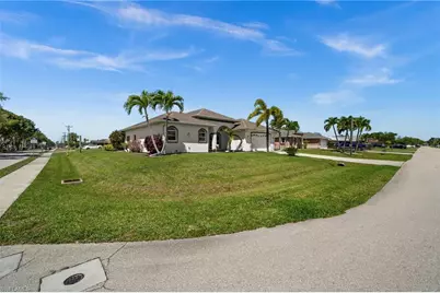 410 SE 20th Ct, Cape Coral, FL 33990 - Photo 41