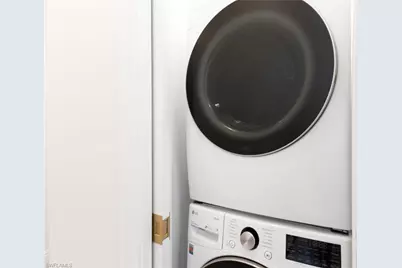 898 W Cape Estates Cir, Cape Coral, FL 33993 - Photo 37