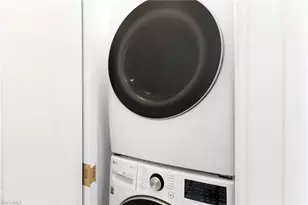 898 W Cape Estates Cir, Cape Coral, FL 33993 - Photo 37