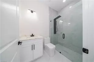 217 Pembroke St, Lehigh Acres, FL 33974 - Photo 17