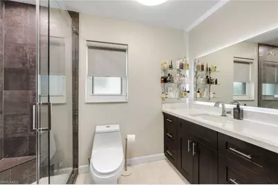 419 Pinecrest Ct, Cape Coral, FL 33904 - Photo 31
