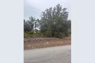 2504 65th St W, Lehigh Acres, FL 33971 - Photo 7