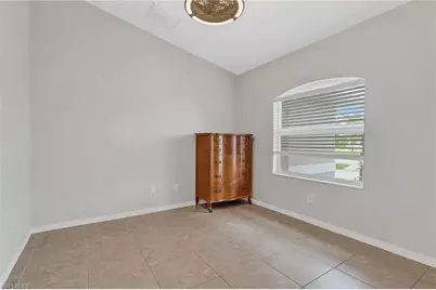 2526 SW 29th Ter, Cape Coral, FL 33914 - Photo 19