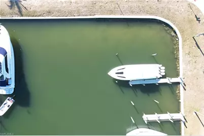 12110 Siesta Dr, Fort Myers Beach, FL 33931 - Photo 17