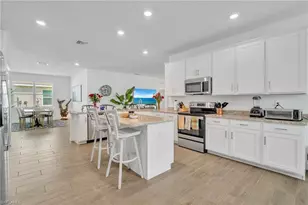 17388 Walnut Run Dr, Alva, FL 33920 - Photo 5