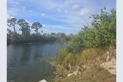 1810 NW 27th St, Cape Coral, FL 33993 - Photo 1