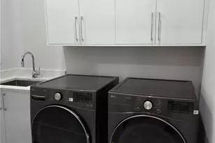 239 20th Ave NE, Naples, FL 34120 - Photo 31